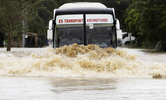 13 Dead, Millions Without Power As Typhoon Hits Philippines | Arab News